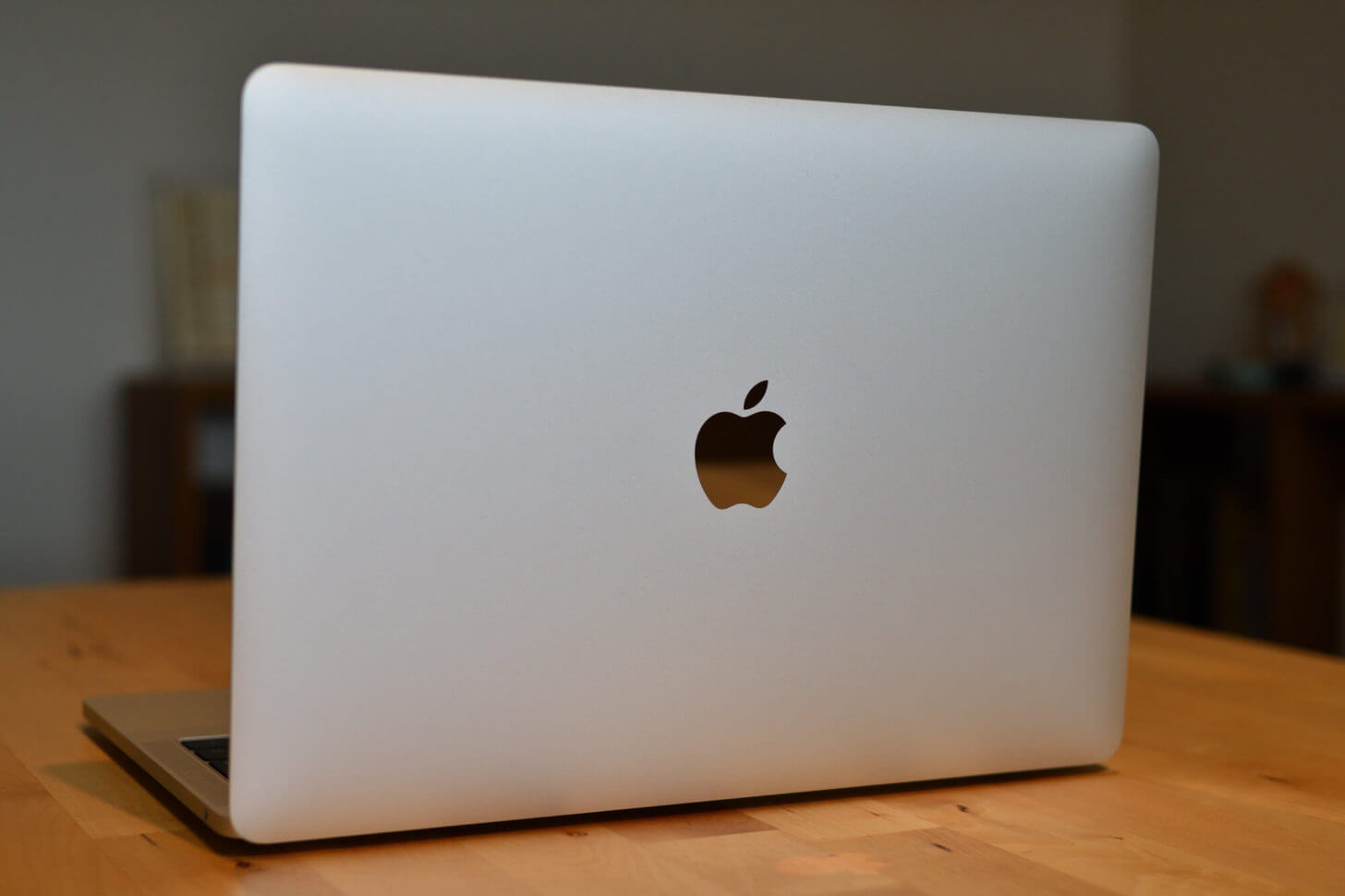 MacBook Pro 13インチの外観